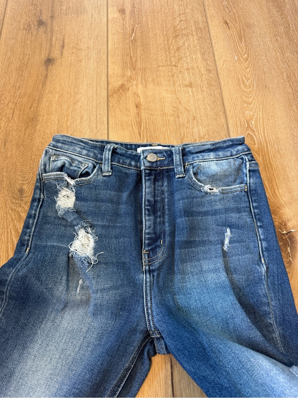 Flying Monkey Super High Rise Detailed Raw Hem Flare Jeans size 27 Style Y3502 - Picture 5 of 9